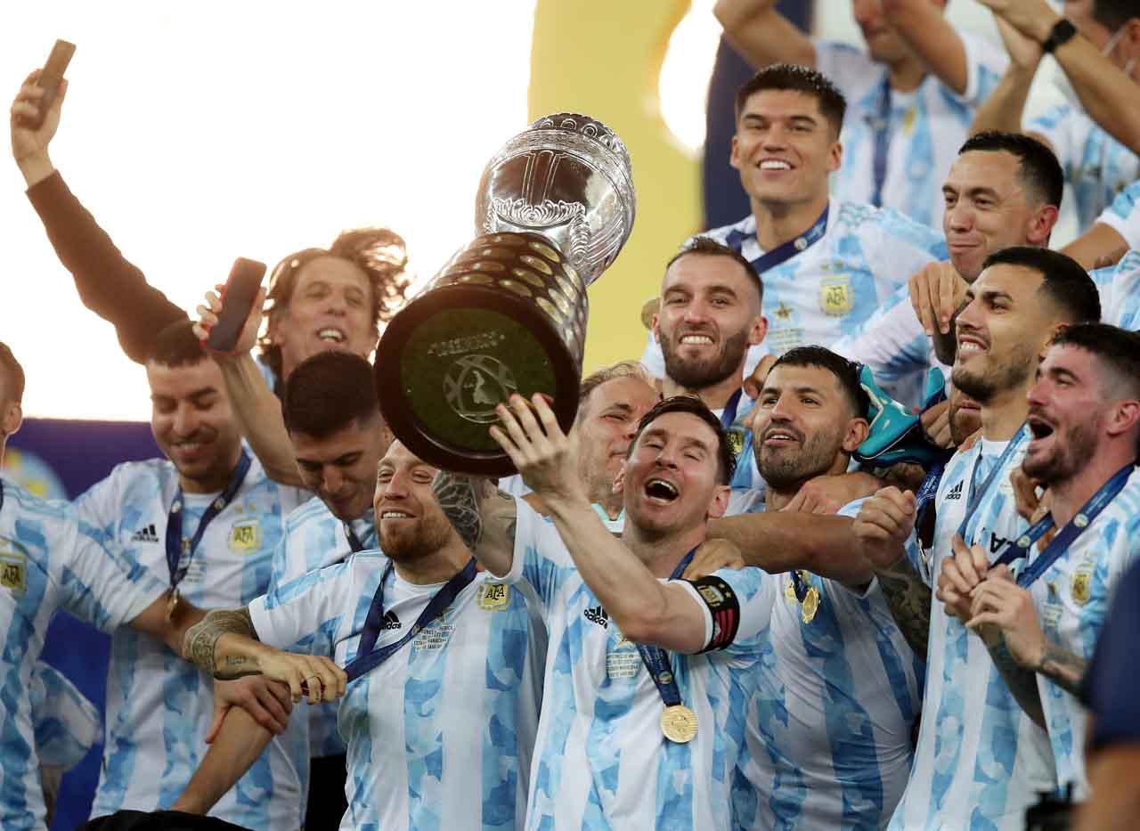 Bungkam Brasil, Argentina...