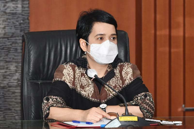 Kominfo Pertahankan...