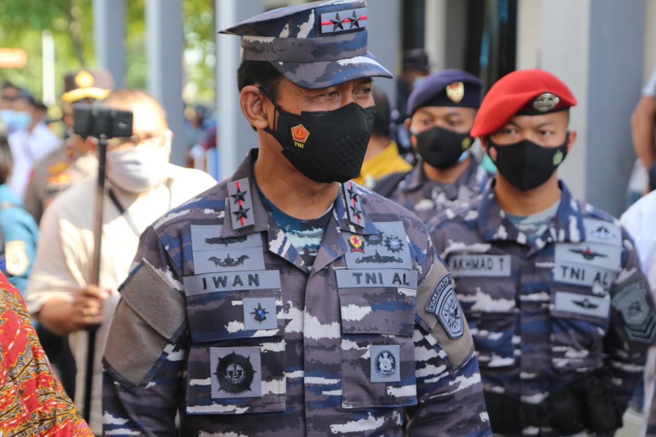 TNI Angkatan Laut Gelar...