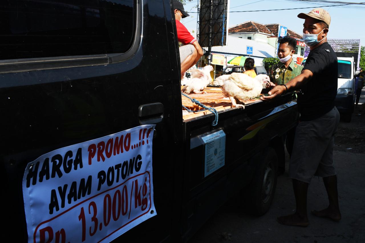 Terdampak PPKM Darurat,...