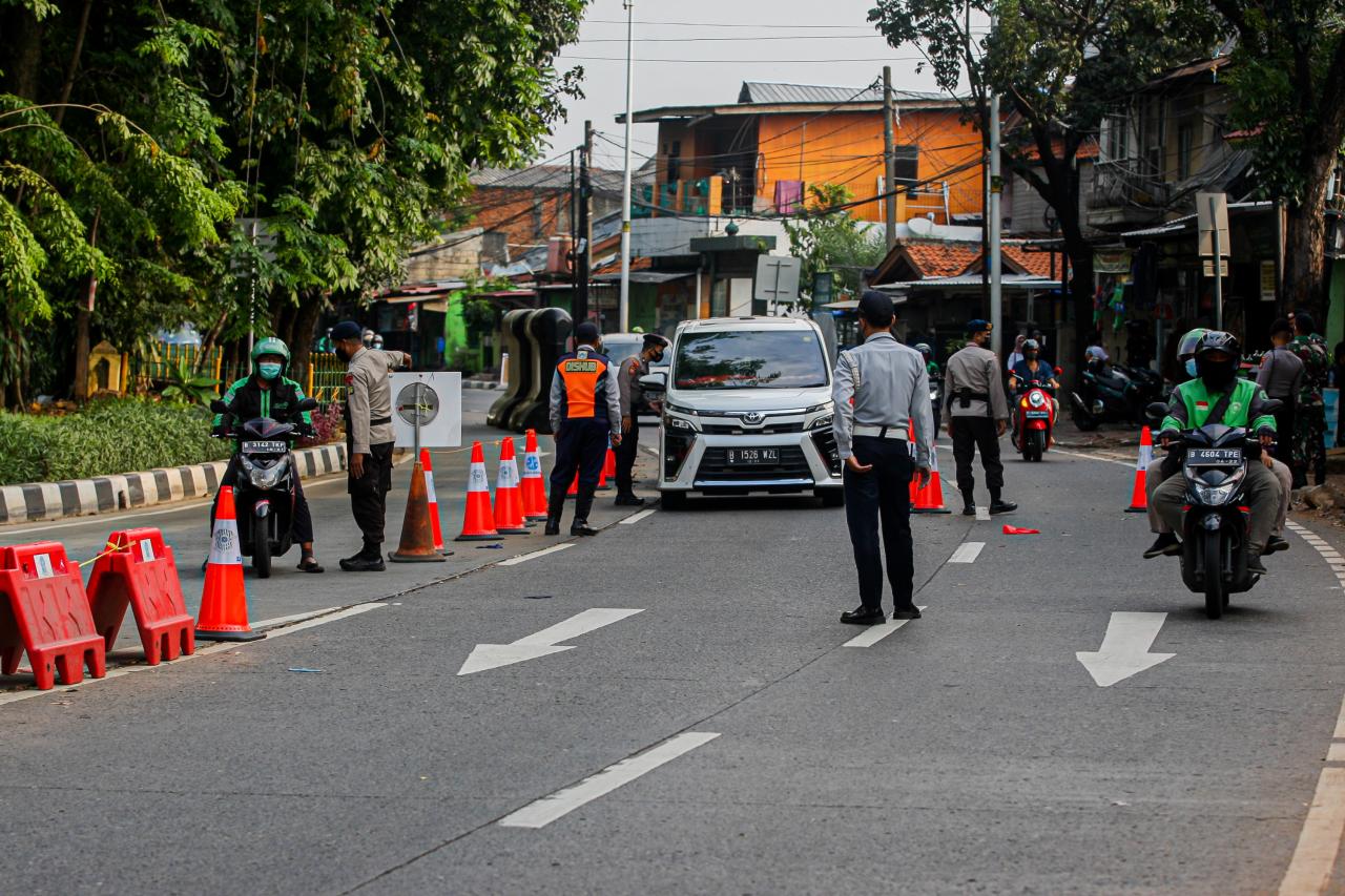 Pekan Kedua PPKM Darurat,...