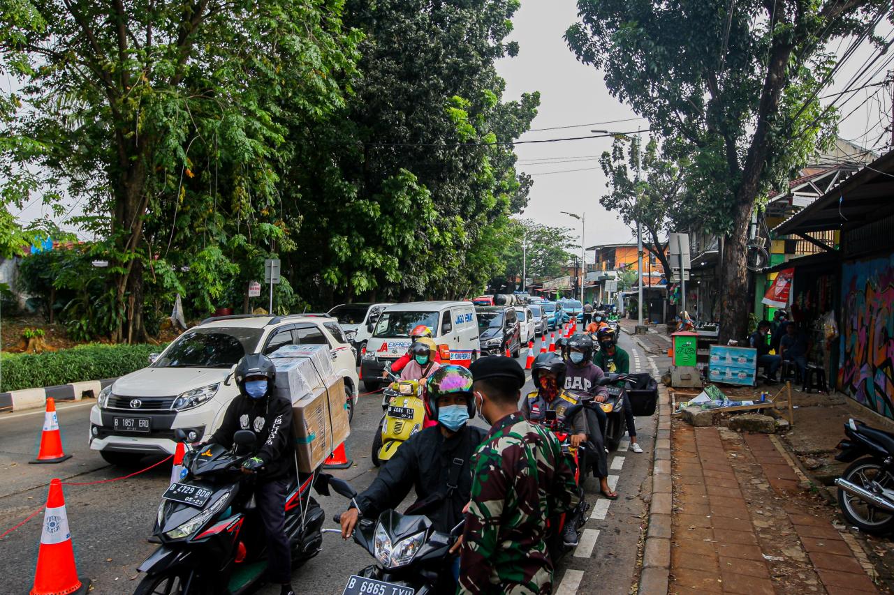Pekan Kedua PPKM Darurat,...
