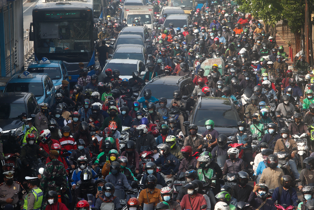 Kemacetan Panjang Akibat...