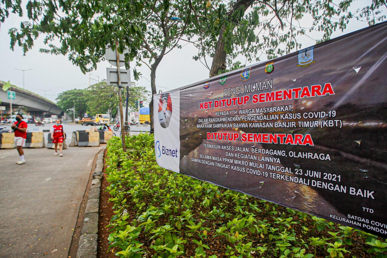Aktivitas Warga di Banjir...