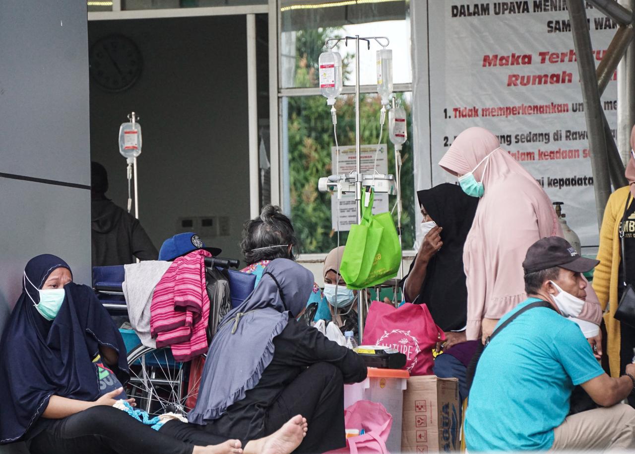 Kapasitas Ruangan Penuh,...