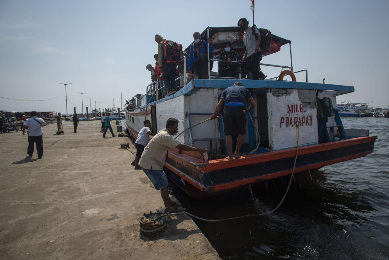 Penyeberangan Kepulauan...
