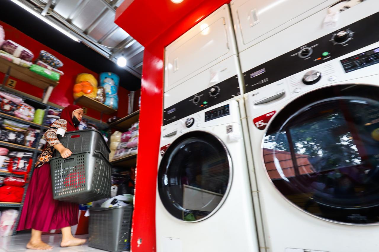 Bisnis Laundry Berkembang...