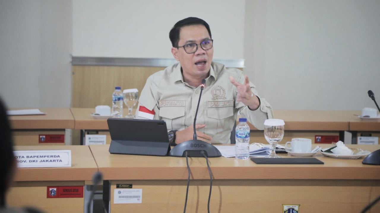Anggota DPRD DKI Purwanto...