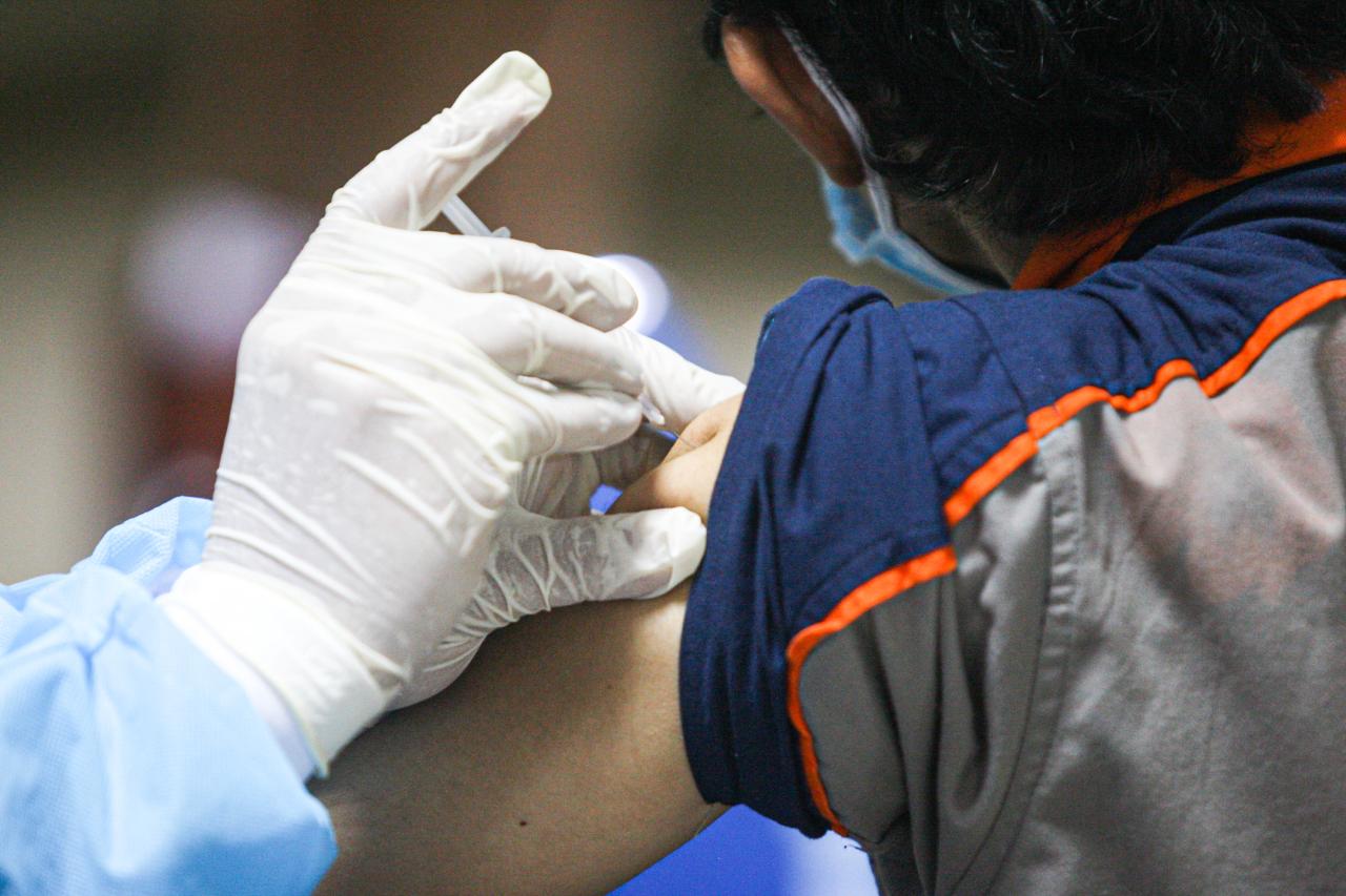 Percepat Herd Immunity,...