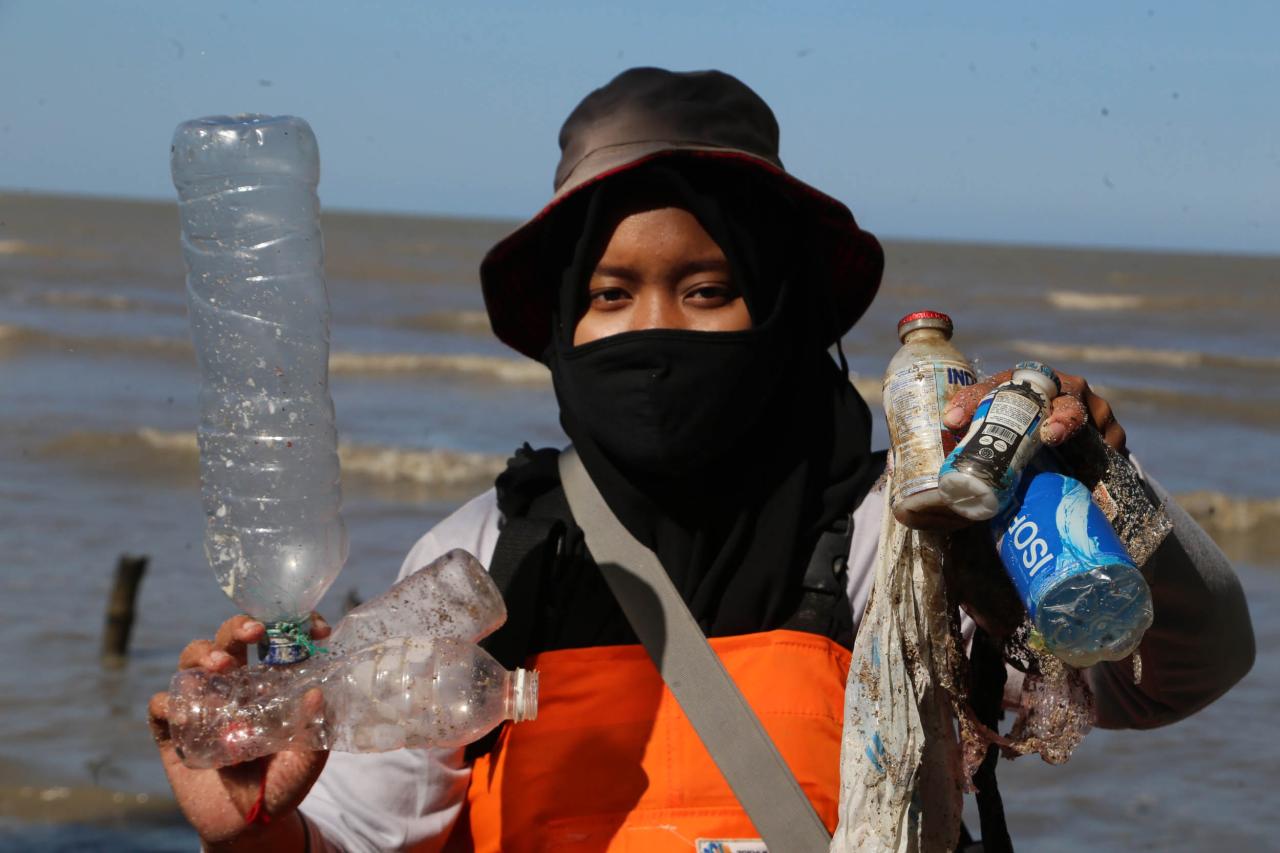 Miris, Sampah Plastik...