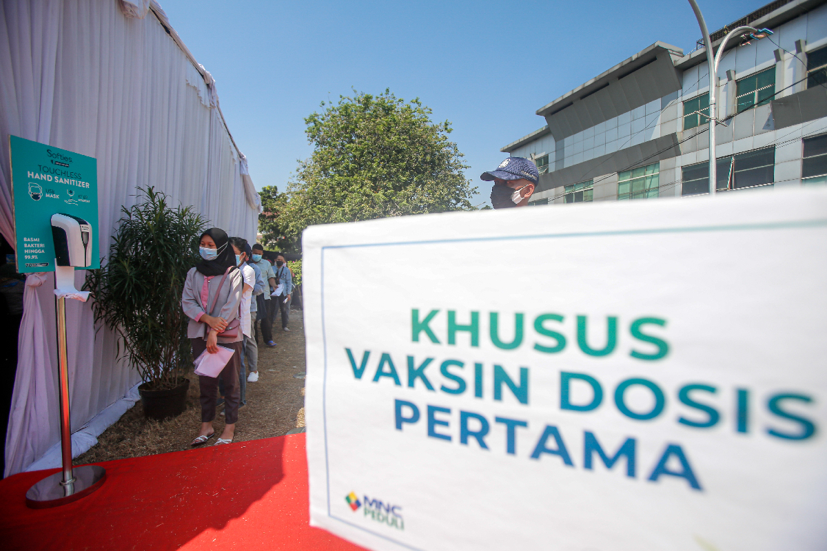 Sentra Vaksinasi Covid-19...