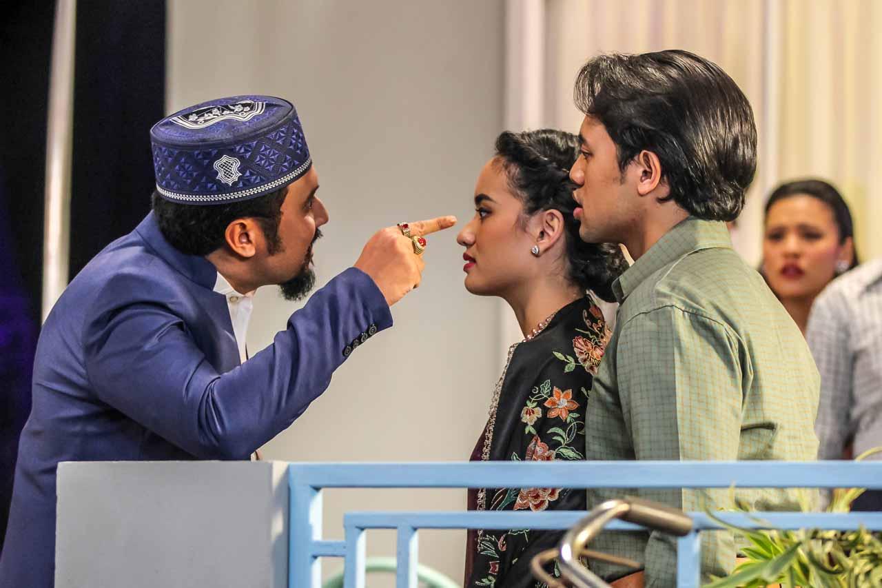 Serial Musikal Nurbaya...