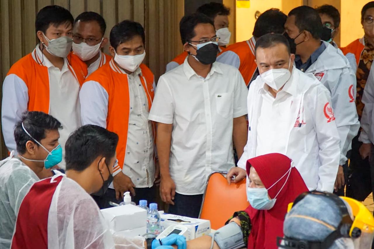 Wakil Ketua DPR Tinjau...