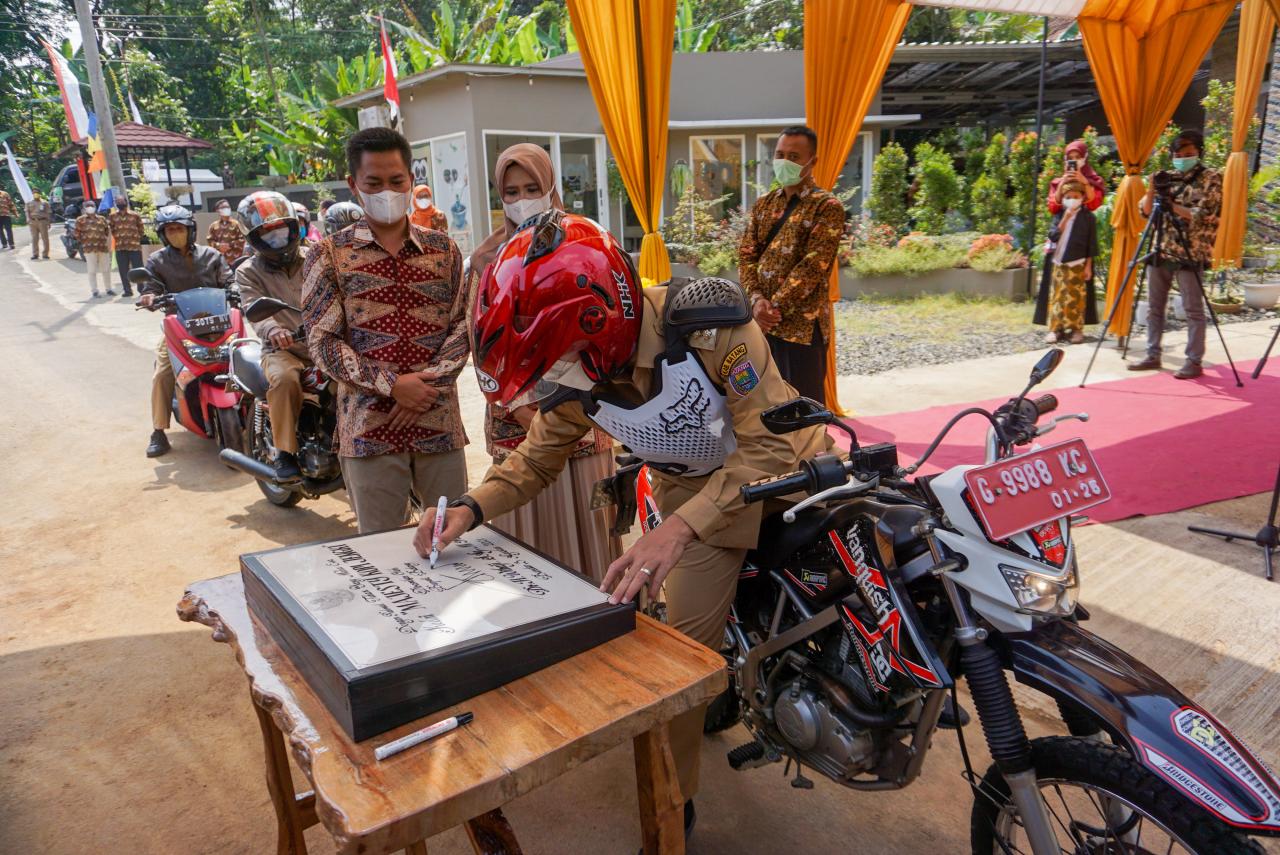 Hajatan Khitan Drive...