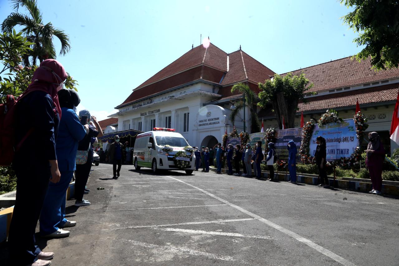 Suasana Haru Warnai...