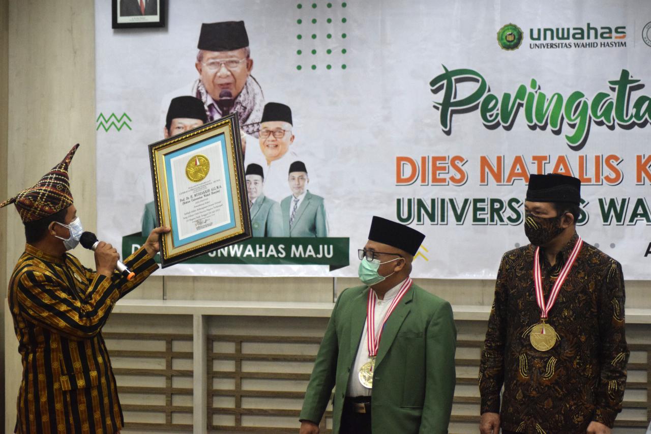 Unwahas Semarang Ciptakan...