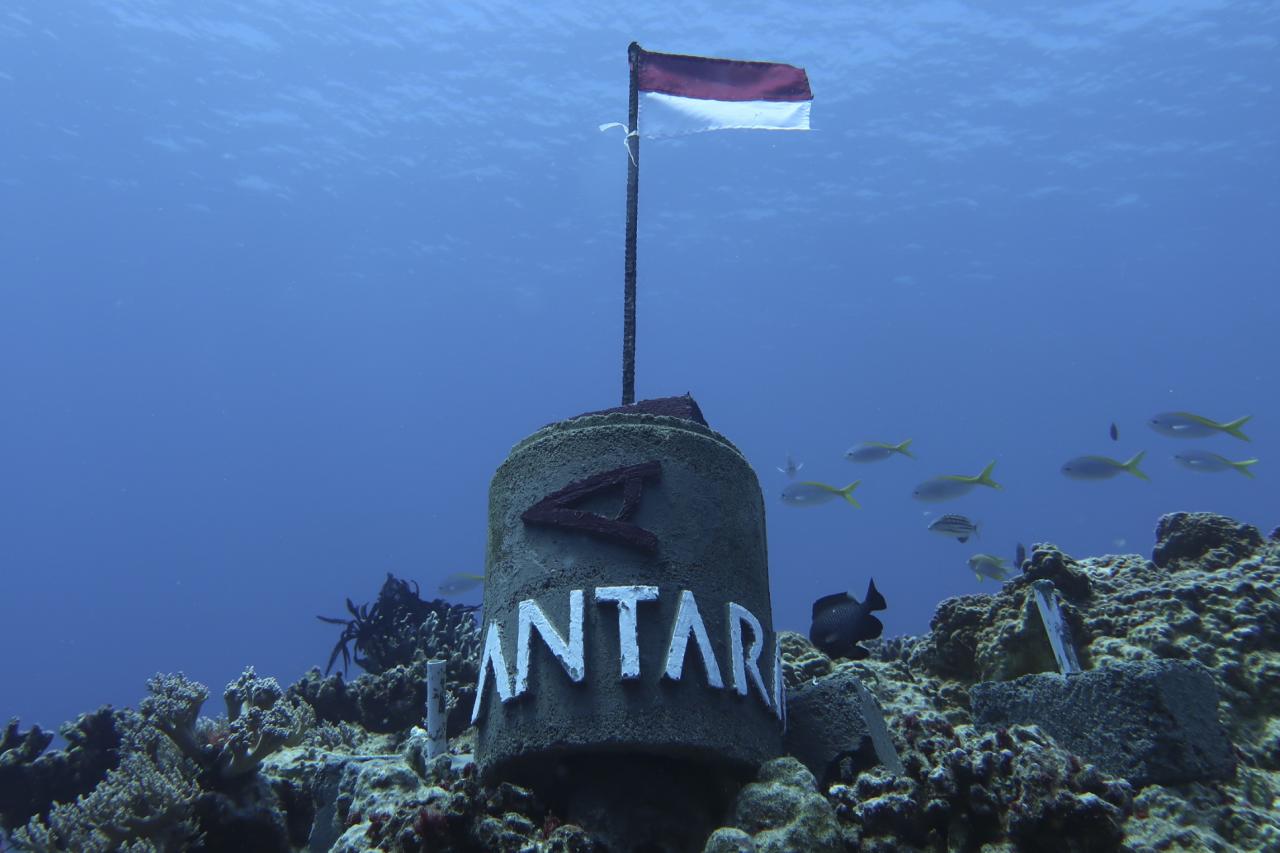 Tugu Merah Putih ANTARA...