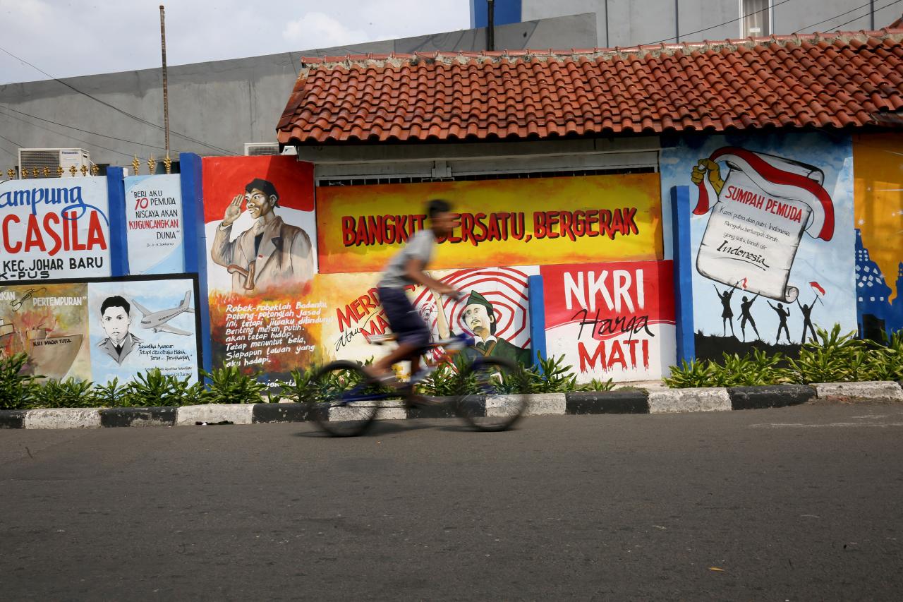Mural Bertemakan Perjuangan...