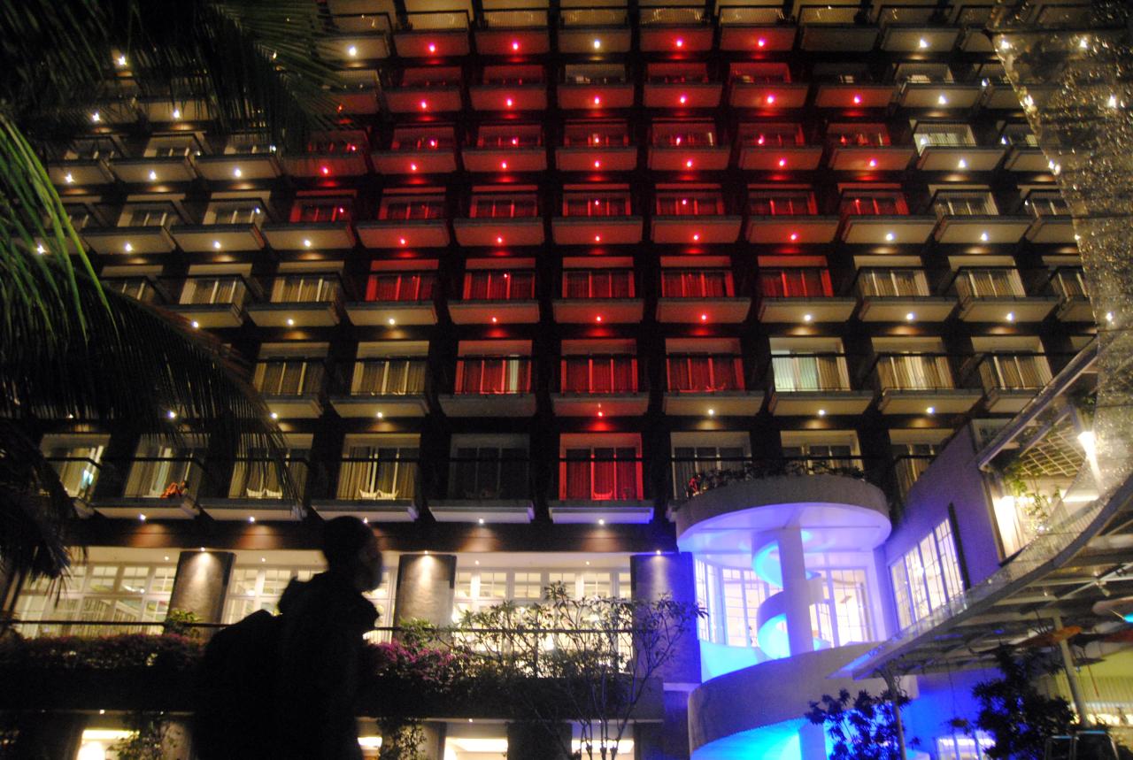 Sambut HUT RI, Hotel...