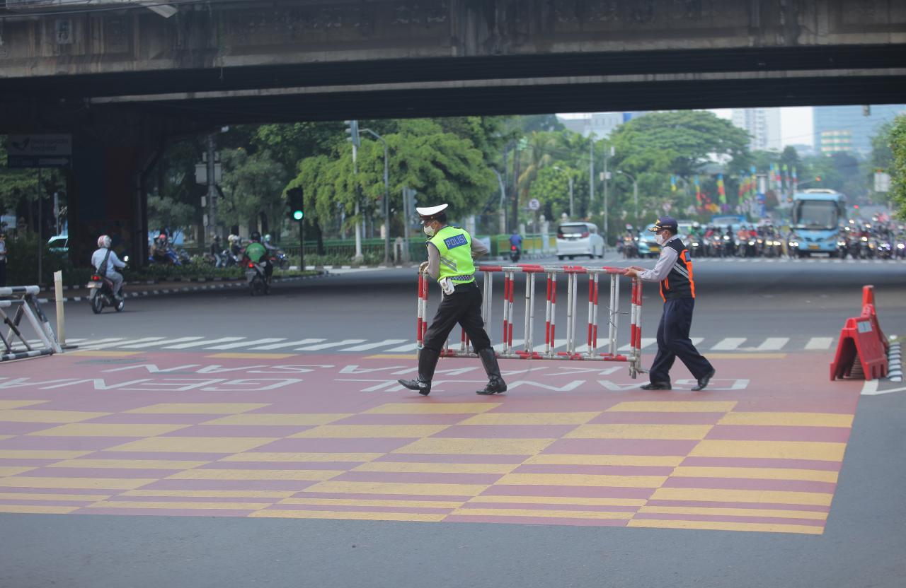 100 Titik Penyekatan...