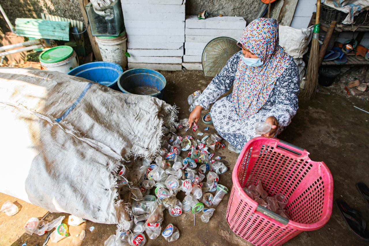 Menyulap Sampah Plastik...