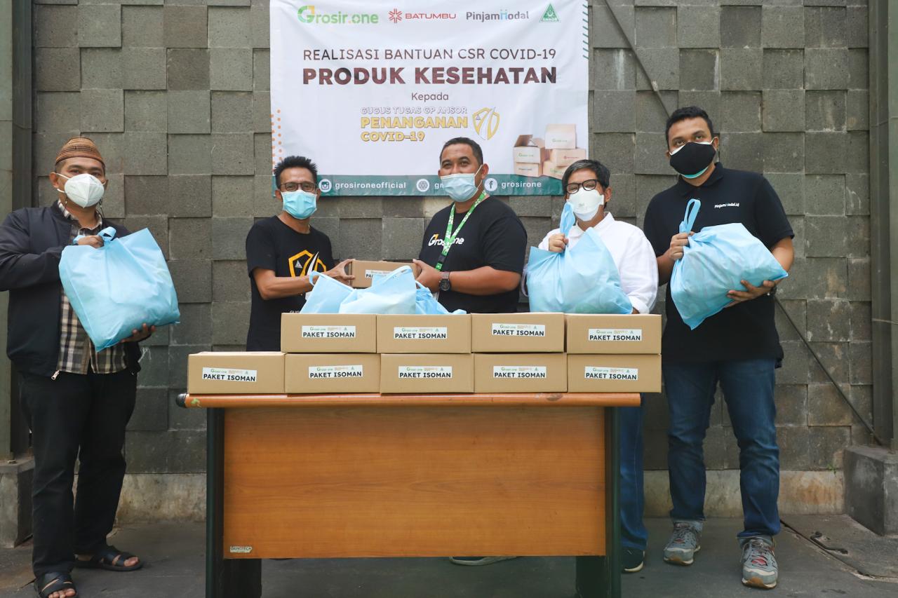 GP Ansor Serahkan 500...