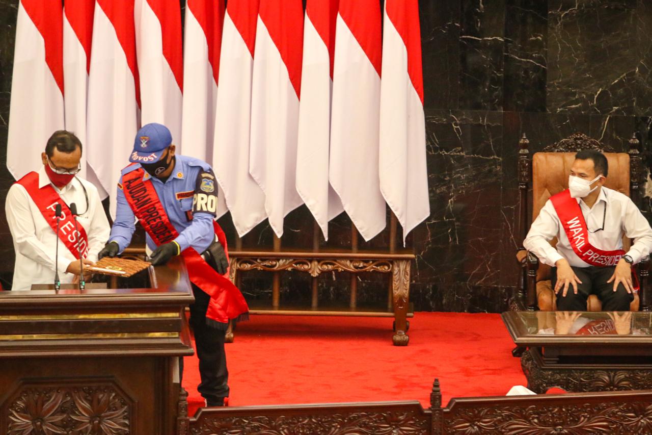 Gladi Sidang tahunan...
