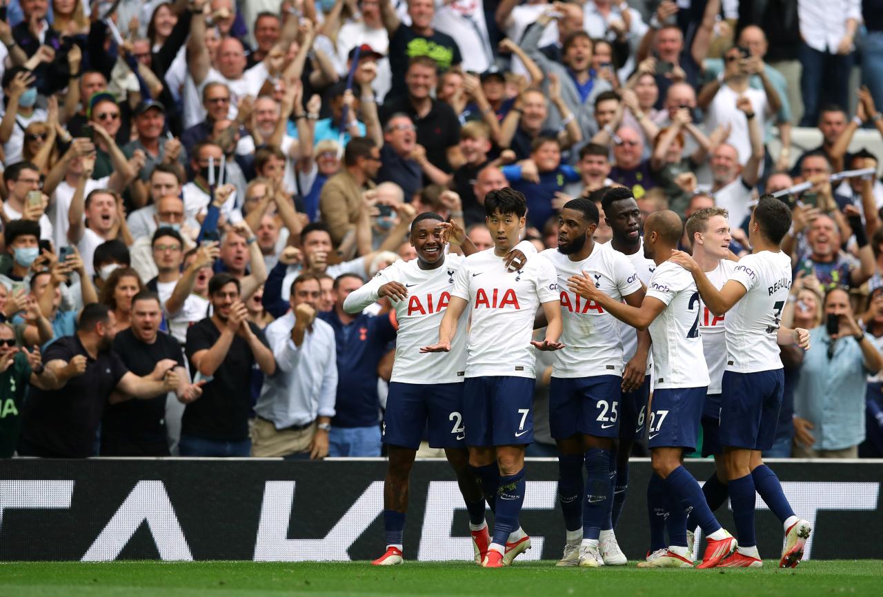 Tottenham Hotspur Tundukkan...