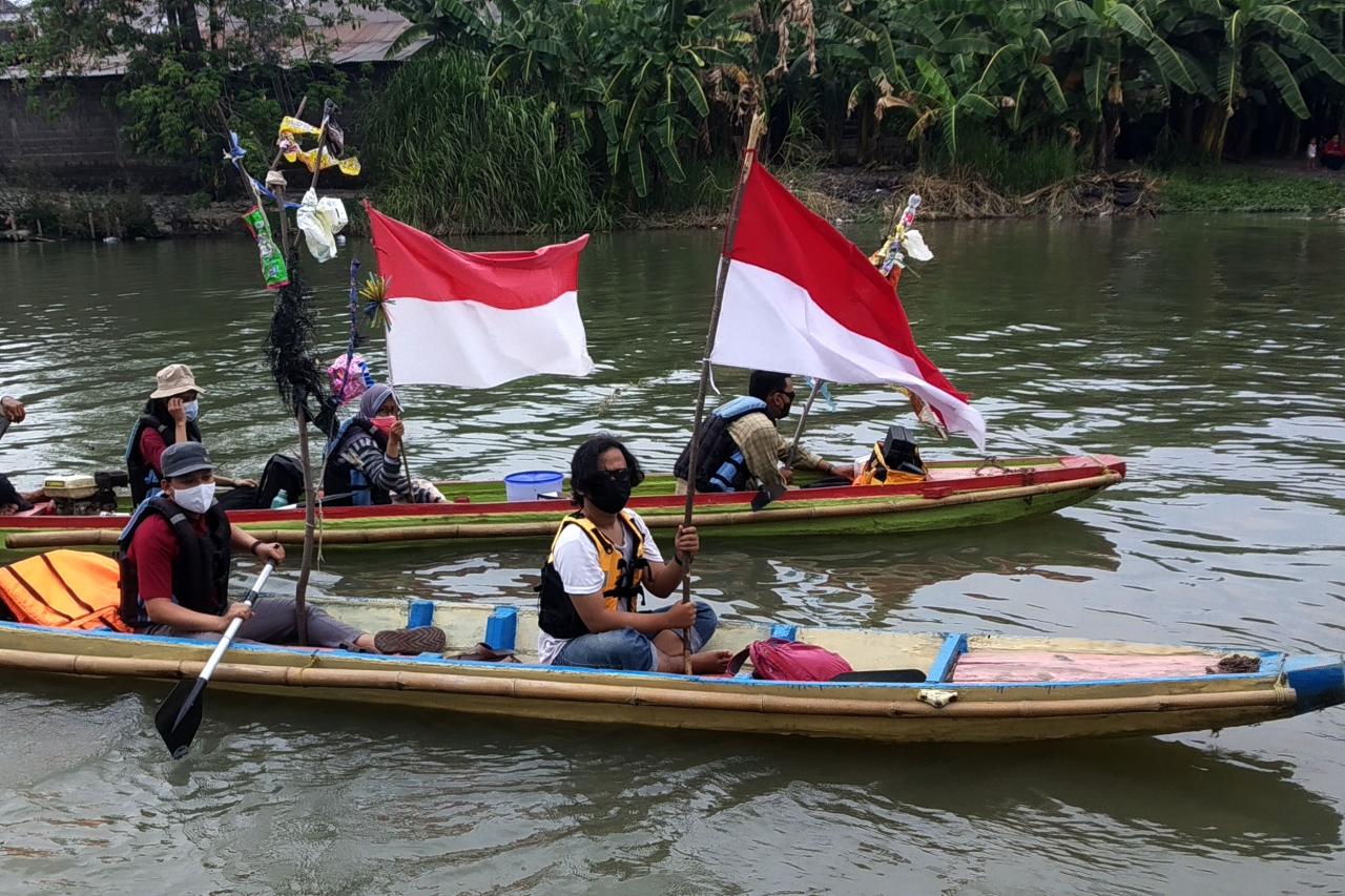 Relawan Sungai Nusantara...