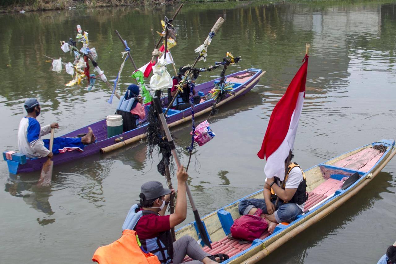 Relawan Sungai Nusantara...