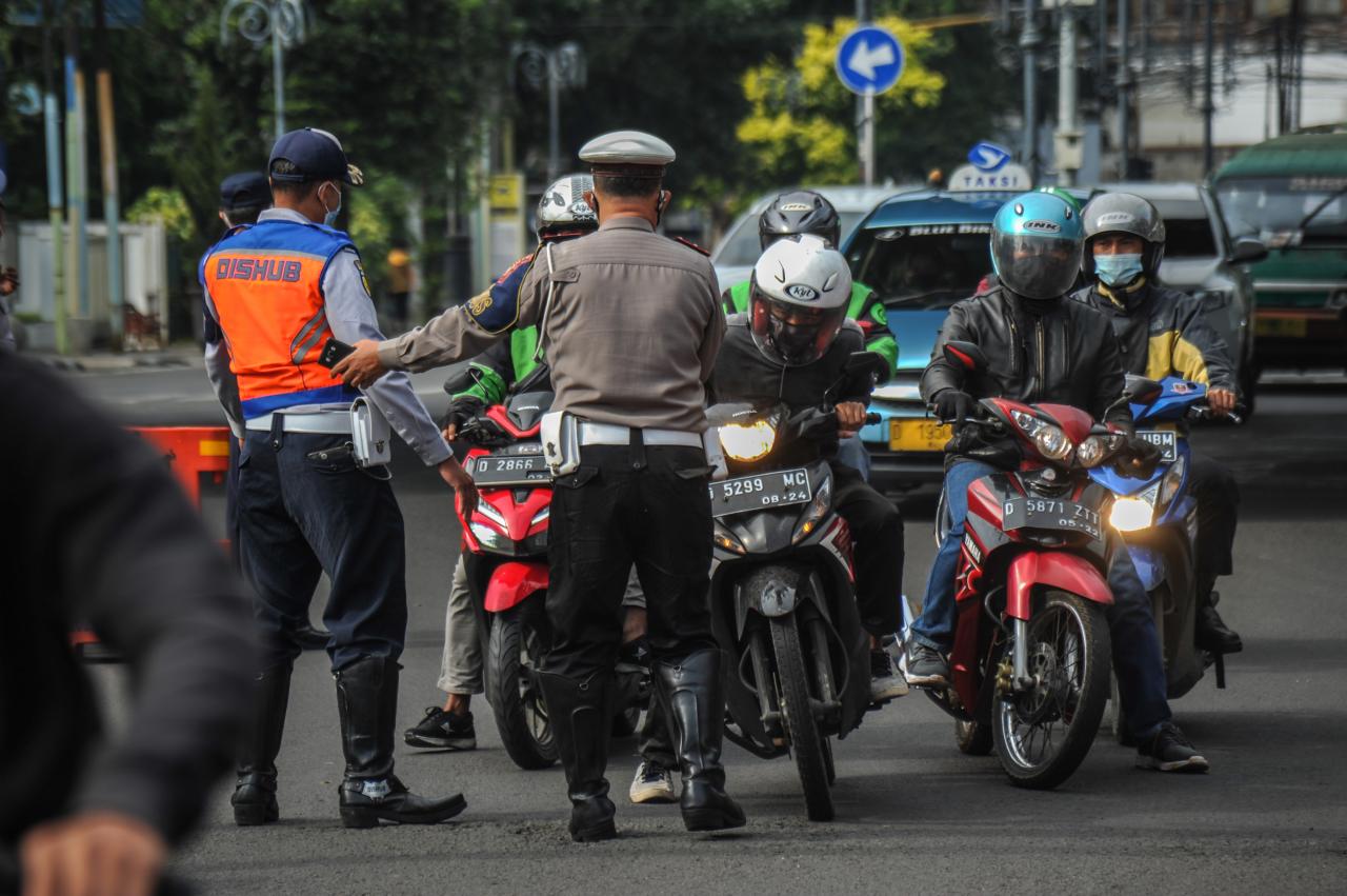 Perpanjangan Pemberlakuan...