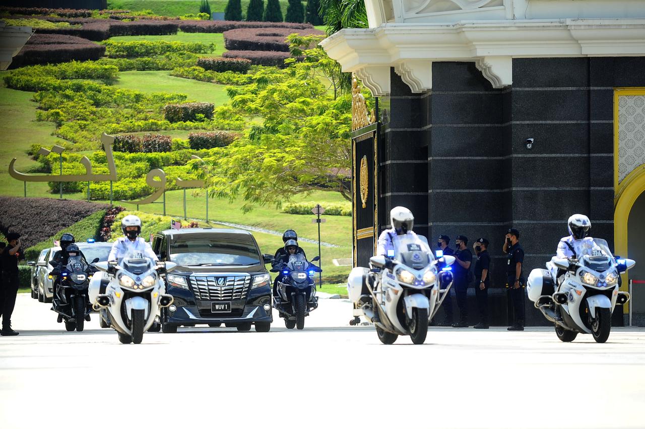 Ini Dia Perdana Menteri...
