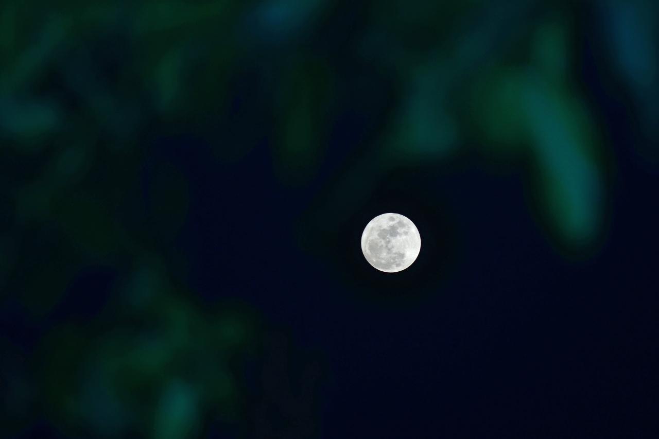 Fenomena Blue Moon di...
