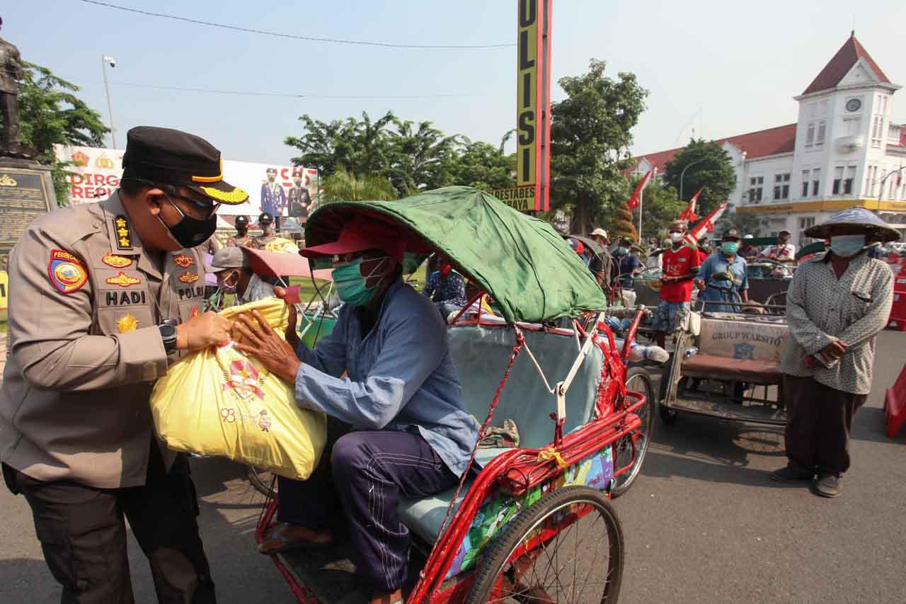 Bakti Sosial Alumni...