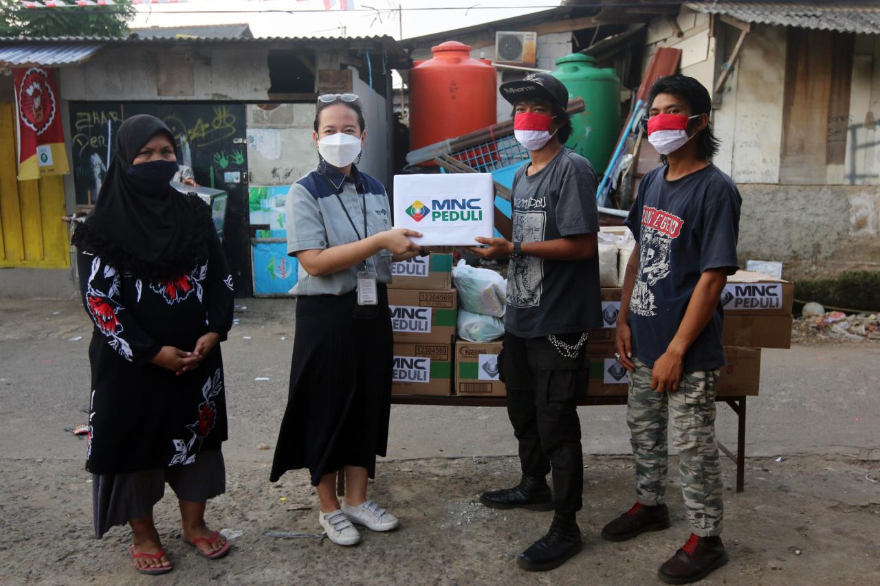 Bantu Anak Jalanan,...