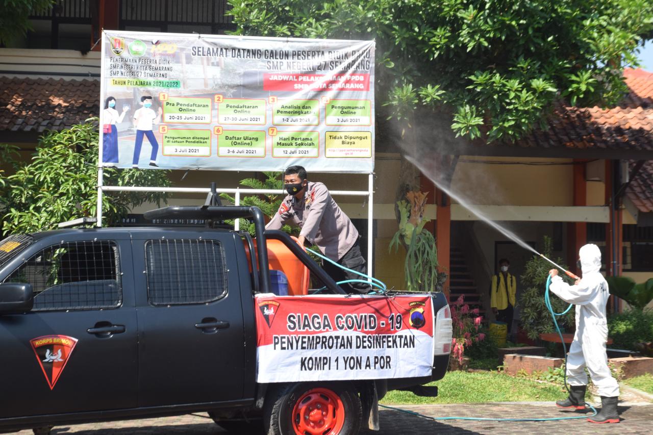 Jelang PTM, SMPN 27...
