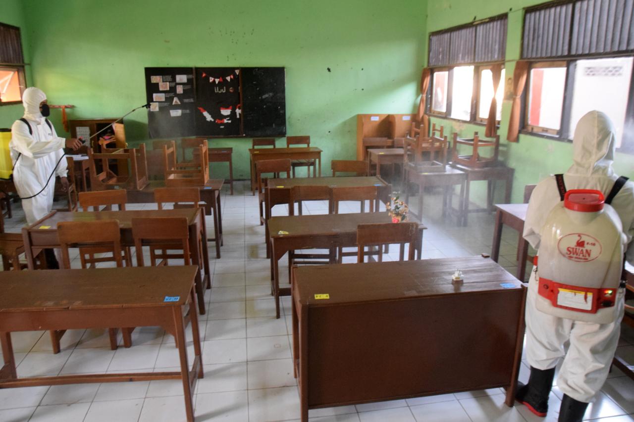 Jelang PTM, SMPN 27...