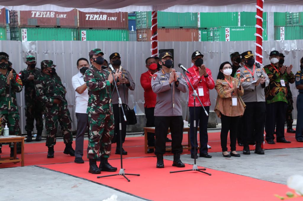 Panglima TNI dan Kapolri...