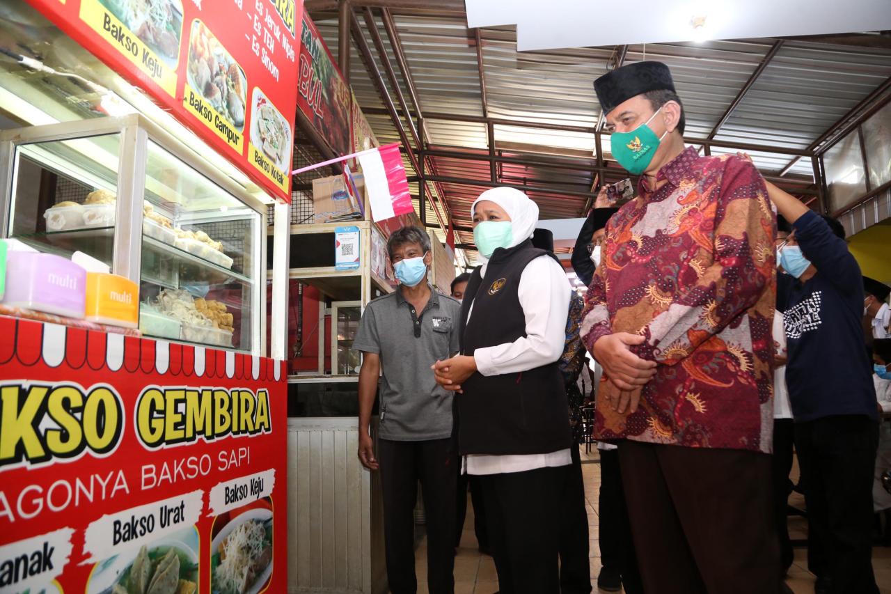 Baznas RI Salurkan Bantuan...