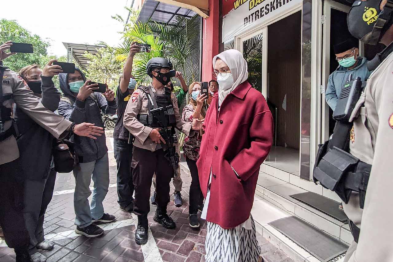 Ini Dia Penampilan Bupati...