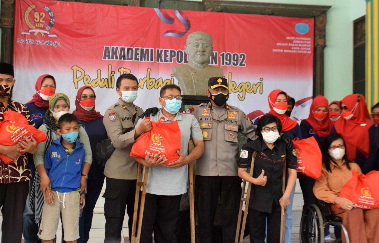 29 Tahun Mengabdi, Alumni...