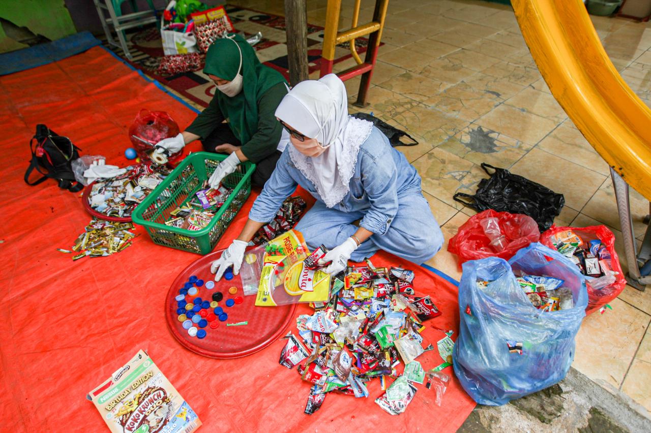 Dukung Program Daur...