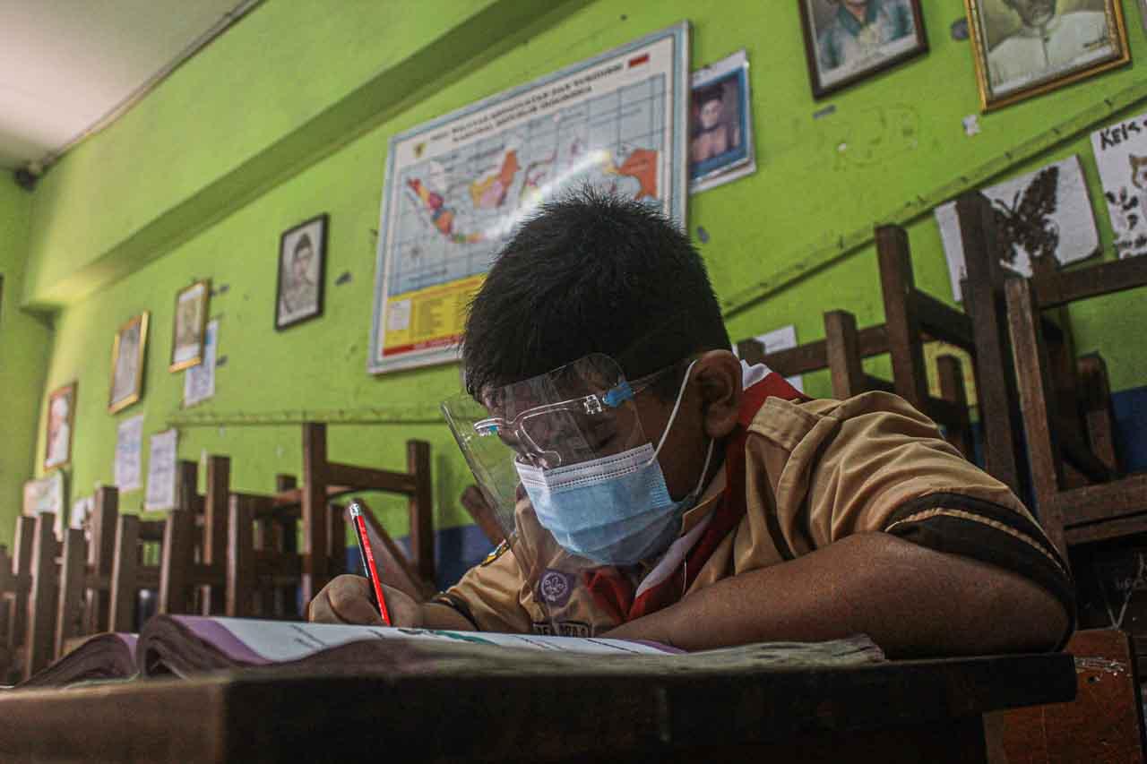 Antusias Siswa Ikuti...