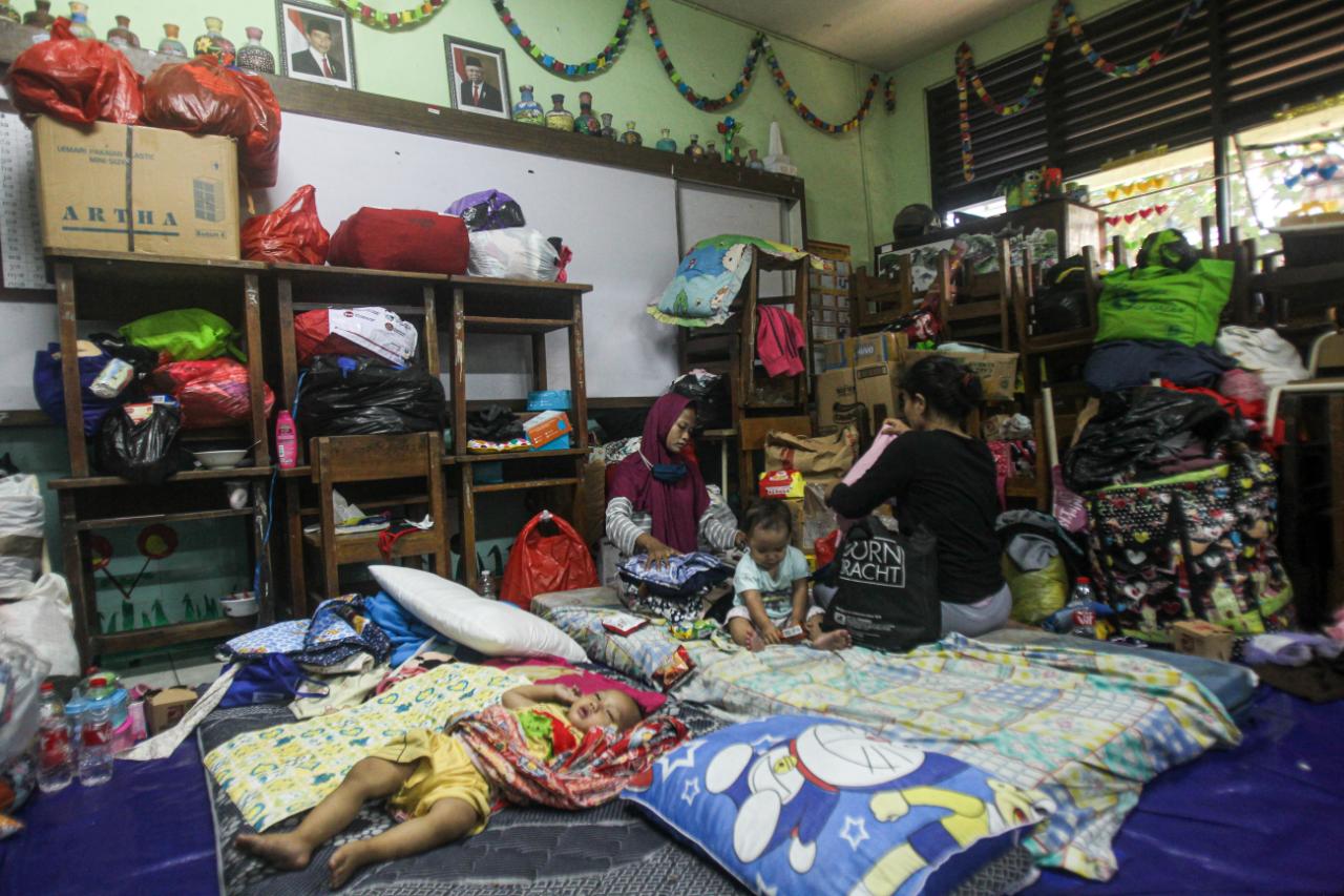 Ratusan Korban Kebakaran...