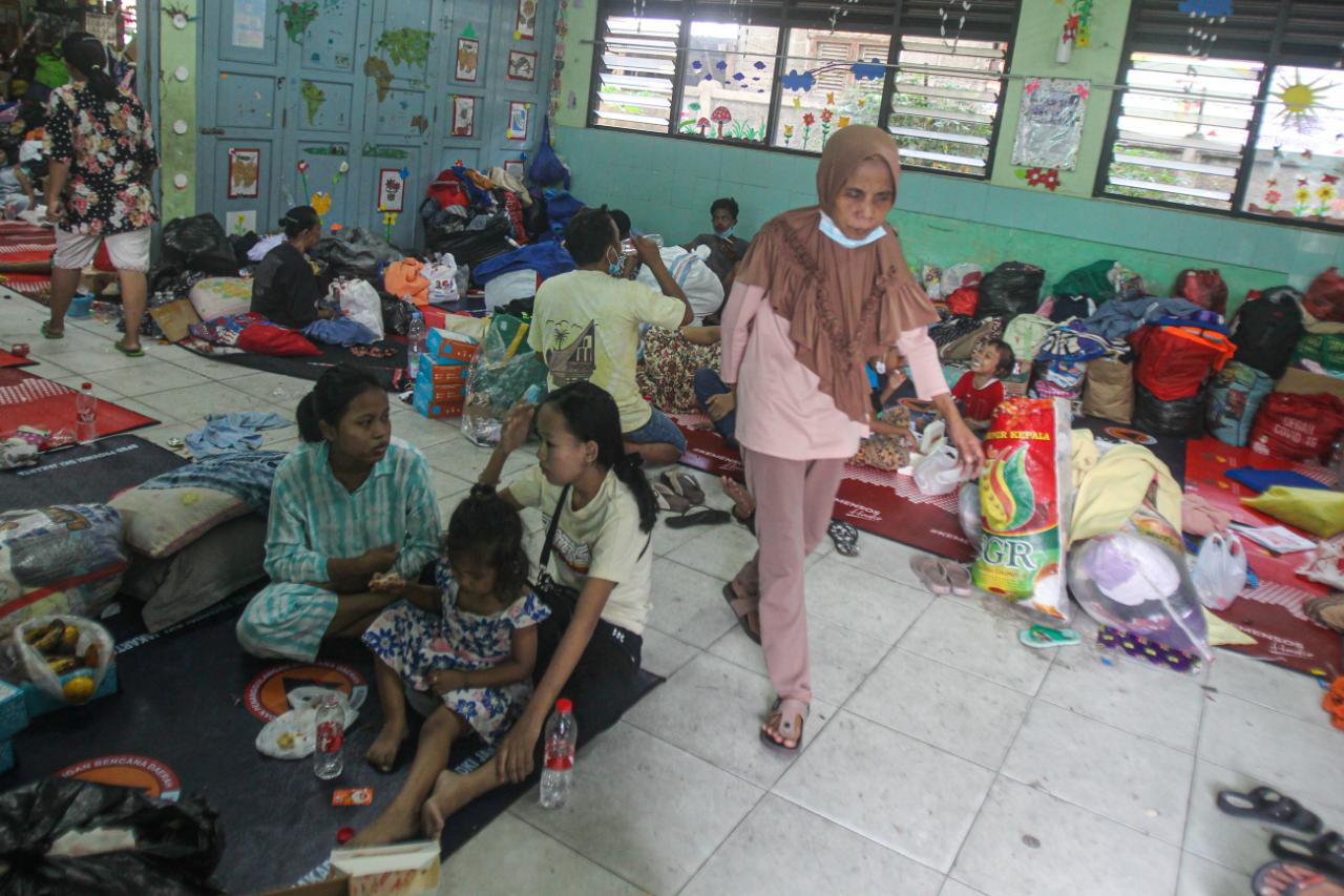 Ratusan Korban Kebakaran...