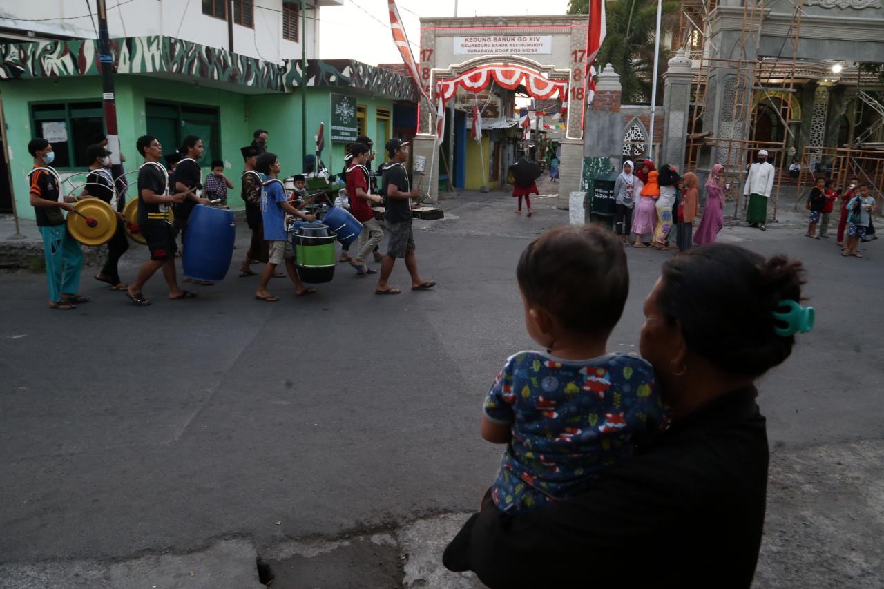 Kota Surabaya Masuki...