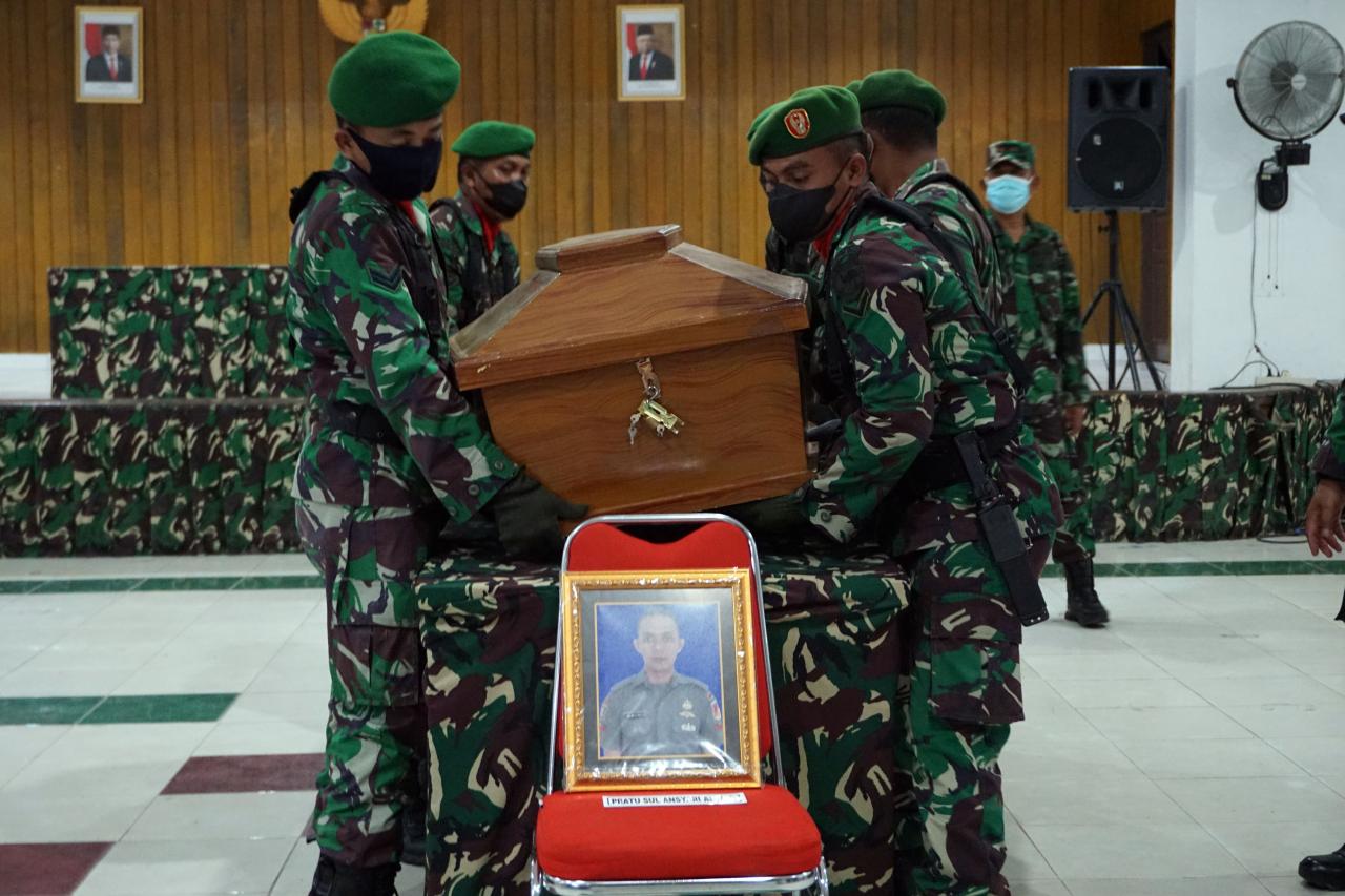 Empat Jenazah Korban...