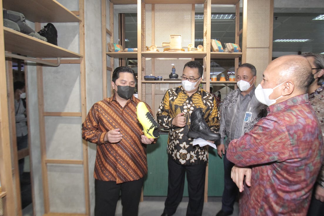 Menteri BUMN dan Menkop...