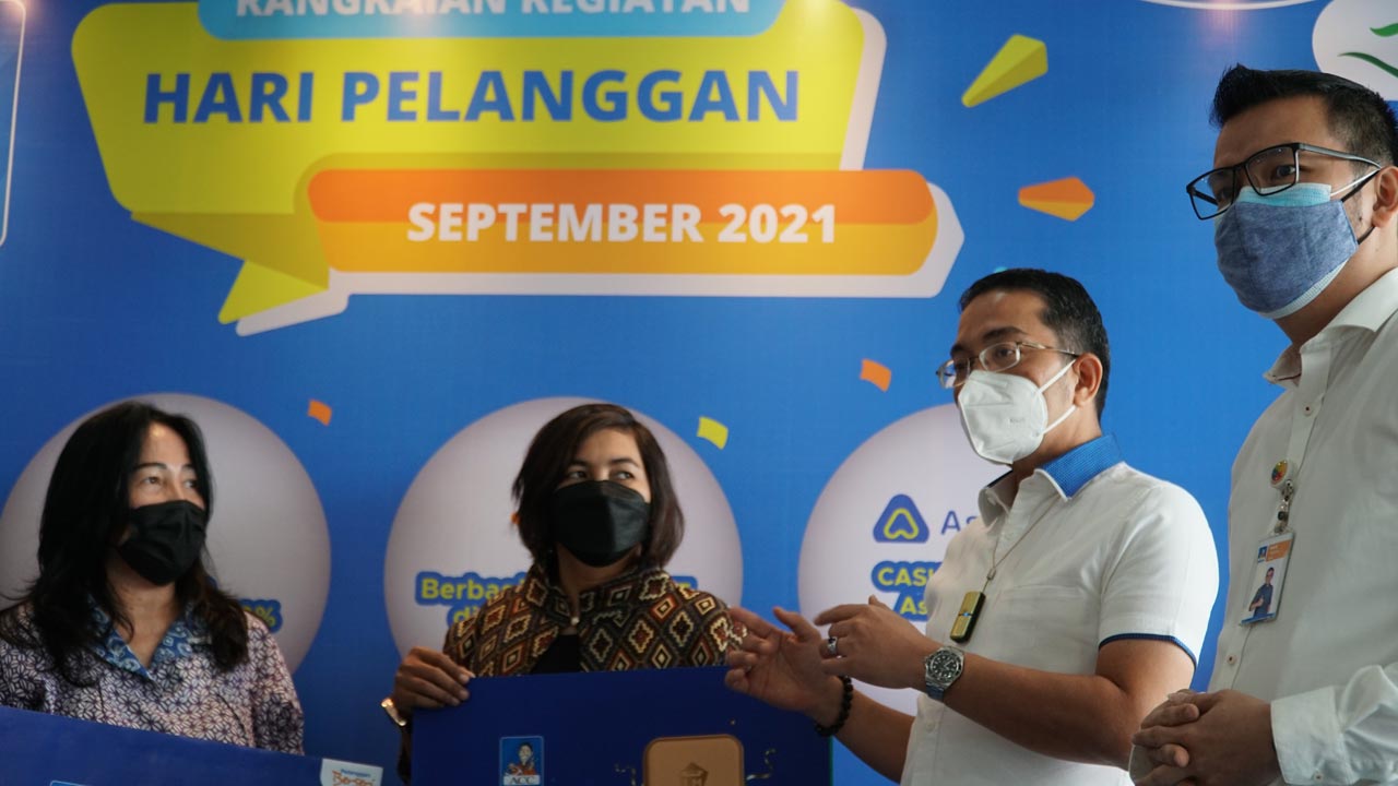 Sambut Hari Pelanggan,...
