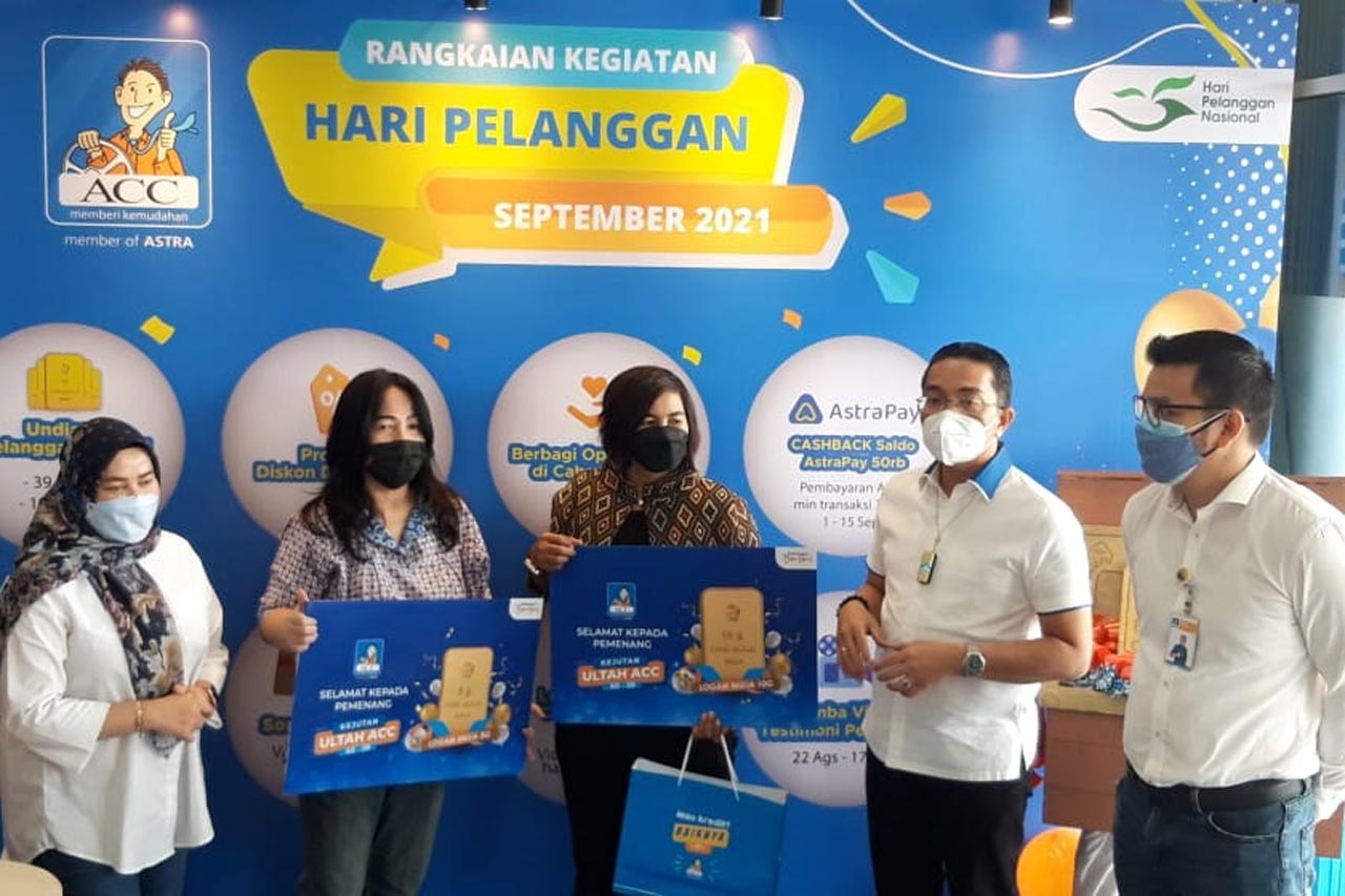 Sambut Hari Pelanggan,...